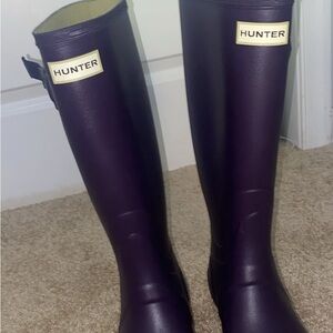 purple hunter boots